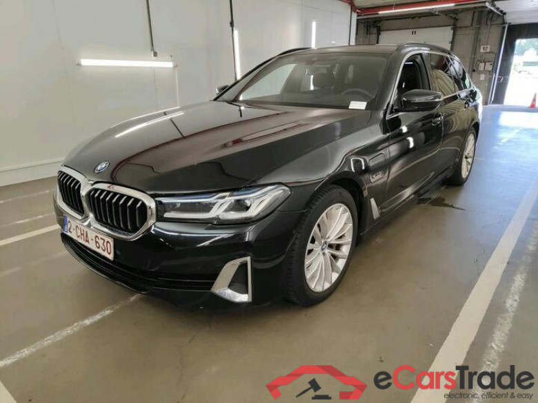 BMW 5 Reeks Touring Série 5 Touring 530e xDrive Auto (PHEV) 200kW/272pk  5D/P Auto-8 #1