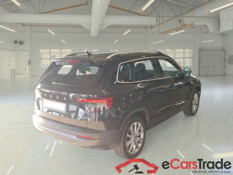 SKODA KAROQ / 2017 / 5P / SUV 2.0 TDI 110KW EVO SCR STYLE DSG 4WD #2