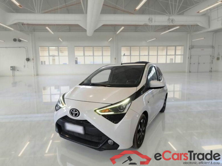 TOYOTA AYGO CONNECT / 2018 / 5P / BERLINA 1.0 VVT-I X-WAVE MMT