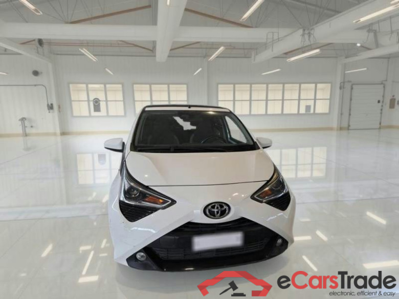 TOYOTA AYGO CONNECT / 2018 / 5P / BERLINA 1.0 VVT-I X-WAVE MMT #6