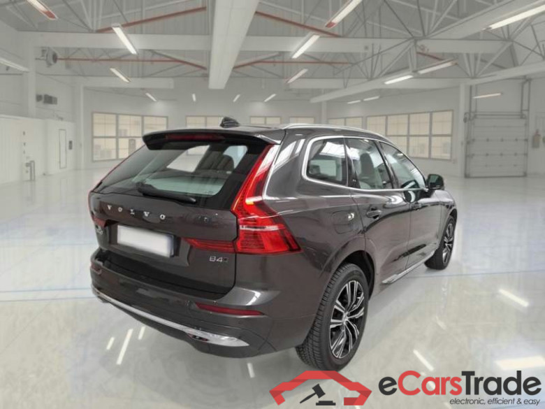 VOLVO XC60 / 2021 / 5P / SUV B4 D AWD AUTOMATICO PLUS BRIGHT #2