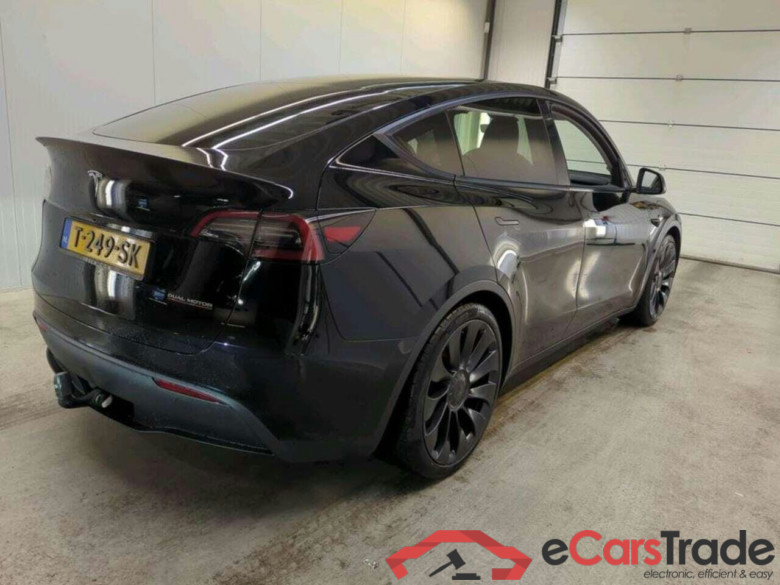 Tesla Model Y PerformanceAWD 75kWh #2