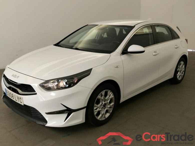 KIA Ceed / 2021 / 5P / berlina con portón 1.0 T-GDi 88kW (120CV) Drive #1
