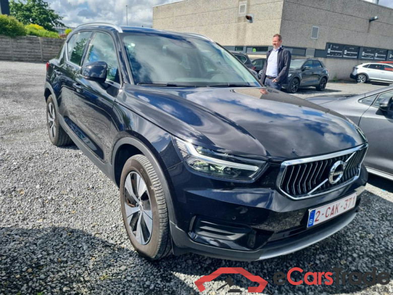 VOLVO XC40 1.5 T4 PHEV INSCRIPTION EXPR. DCT #2