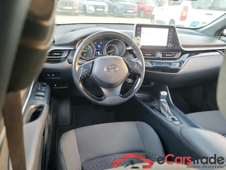 TOYOTA C-HR / 2019 / 5P / todoterreno 1.8 125H Active #3
