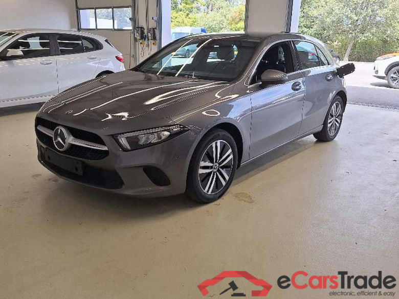 Mercedes A 250e Plug-In Hybrid Progressive Aut. LED Ambient Widescreen Navi Sport-Leather KeylessGo Camera Klima PDC ... #1