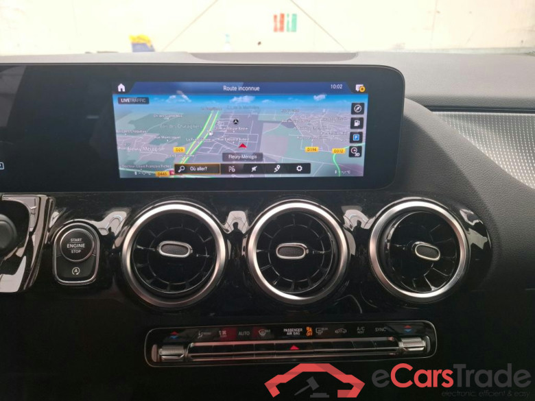 MERCEDES-BENZ GLA / 2020 / 5P / SUV GLA 200 D BUSINESS LINE DCT #6