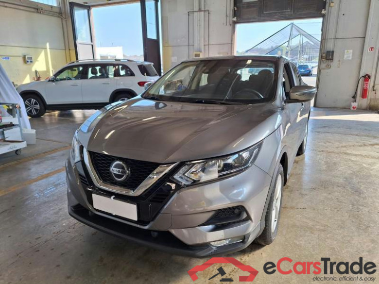 NISSAN QASHQAI / 2017 / 5P / CROSSOVER 1.3 DIG-T 140 BUSINESS #1