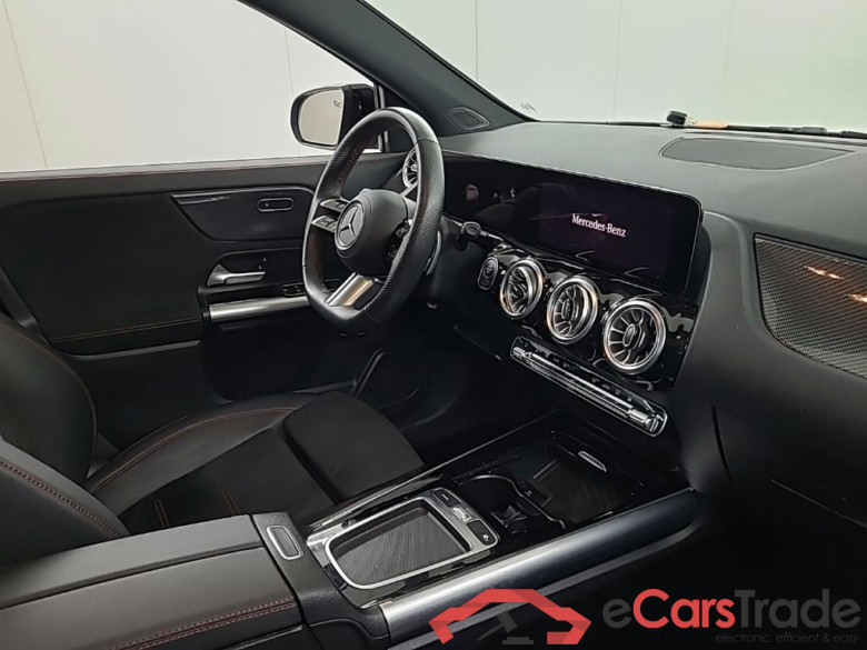 MERCEDES-BENZ GLA GLA 250 e DCT Star Edition AMG Line 5D 160kW #6