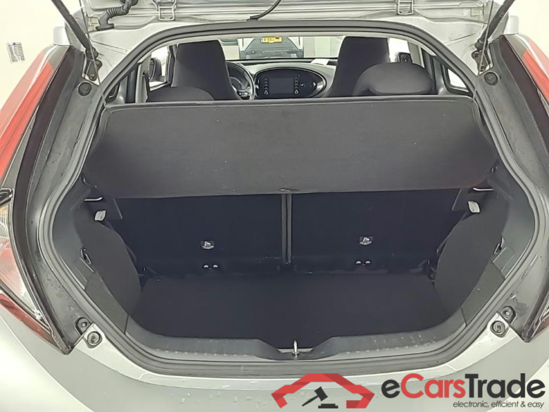 TOYOTA Aygo X 1.0 VVT-I MT play 5D 53kW #5