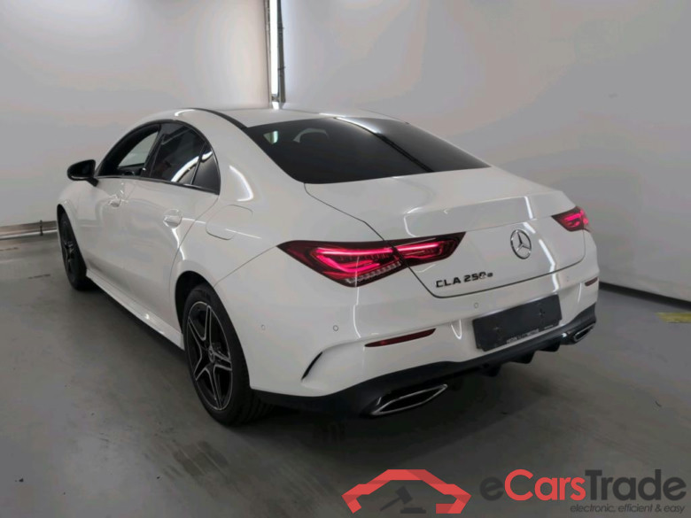 MERCEDES-BENZ CLA 1.3 CLA 250 E BUSINESS SOLUTION DCT #3