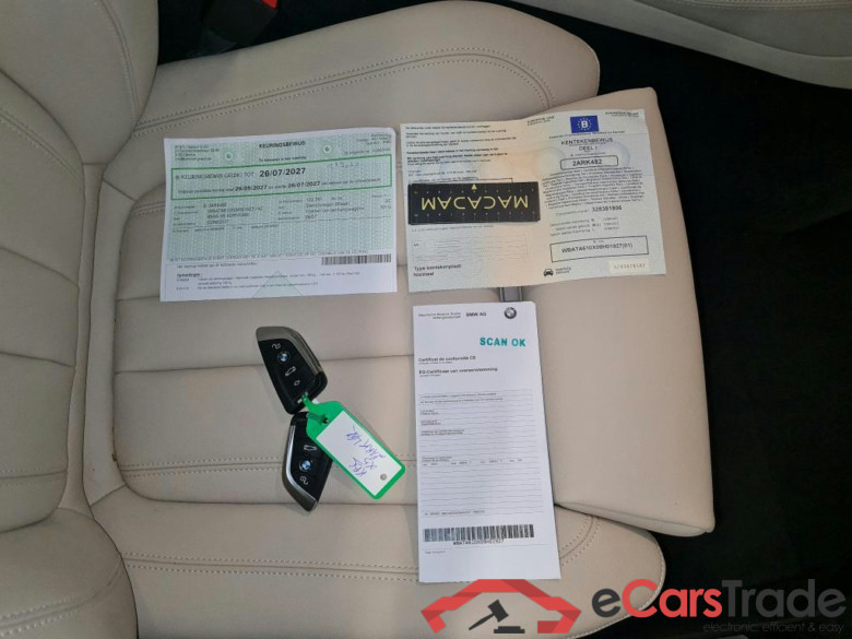 BMW - BMW X5 xDrive45e 320PK With Canberra Senstec Heated Seats & Pano Roof  * HYBRID * #4