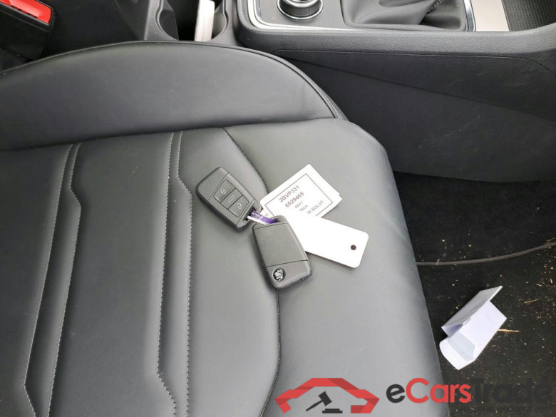 SEAT - SEA ATECA TSI 150PK   ***   TOTAL LOSS   ***   DSG Xperience Pack Premium XP & Leather * PETROL * #4