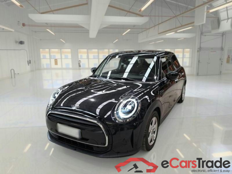 MINI MINI / 2021 / 5P / BERLINA COOPER ESSENTIAL AUTO