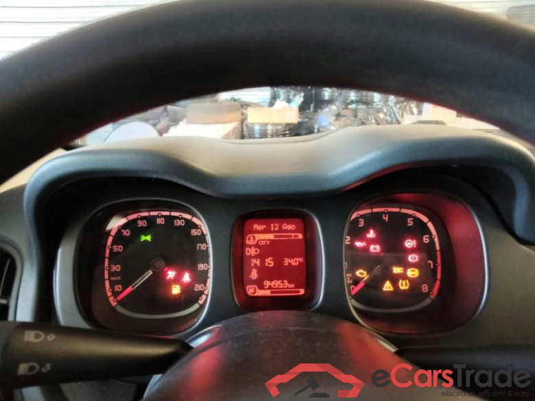 FIAT PANDA / 2011 / 5P / BERLINA 1.2 69CV SeS E6D-TEMP EASY #5