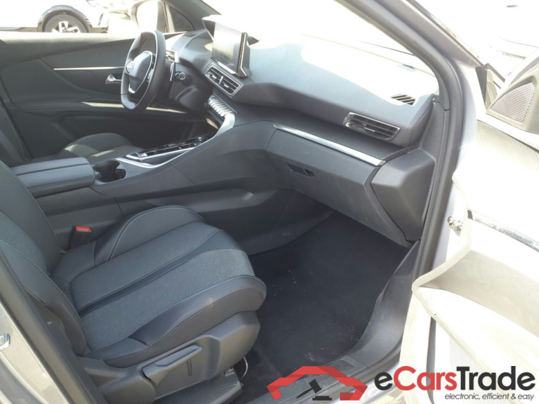 PEUGEOT 3008  PEUGEOT 3008  HYBRID 136 eDSC6 Pack HYBRID 136 EAT ALLURE PACK HAYON MOTORISE + PACK CITY1+ SIEGE CHAUFFANT #5