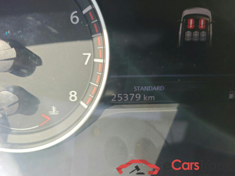 NISSAN QASHQAI / 2024 / 5P / todoterreno DIG-T 103kW (140CV) mHEV 4x2 Acenta #5