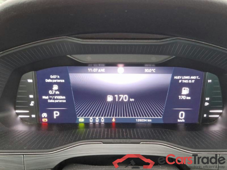SKODA SUPERB WAGON / 2019 / 5P / STATION WAGON 2.0 TDI EVO 110KW EXECUTIVE DSG #4