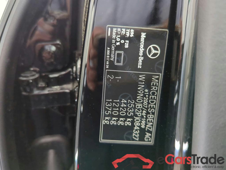 EQA EQA 300 4Matic (243.708) 66kWh #5
