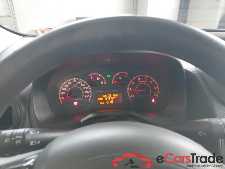 FIAT FIORINO / 2016 / 4P / VETT. FURGONATA 1.3 MULTIJET 95 CV E6 SX #4