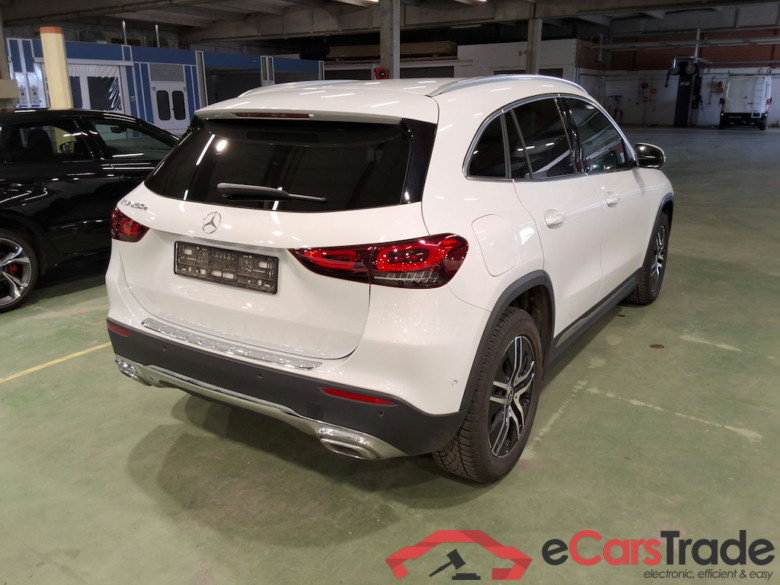 MERCEDES-BENZ GLA 1.3 GLA 250 E DCT BUSINESS SOLUTION #4