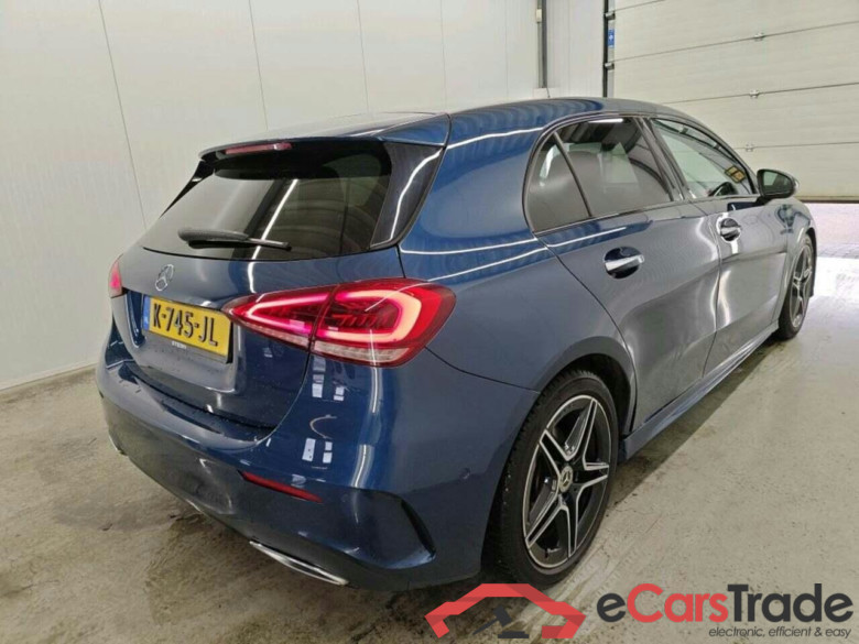 MERCEDES-BENZ A-klasse 180 Bns Solution AMG #2