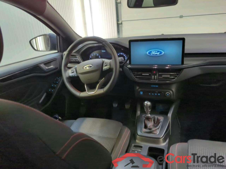 FORD Focus Wagon 1.0 EBH ST Line #3