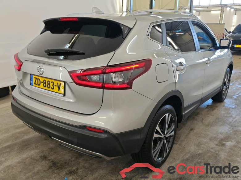 Nissan Qashqai 1.3 DIG-T 140 N-CONNECTA 5d #2