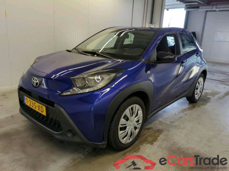 TOYOTA Aygo X 1.0 VVT-i MT Play