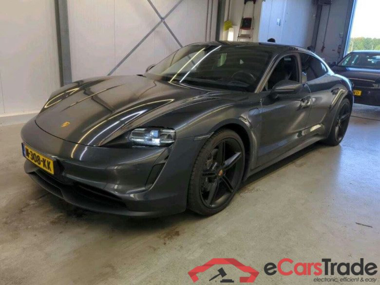 PORSCHE Taycan Performance 84kWh #1
