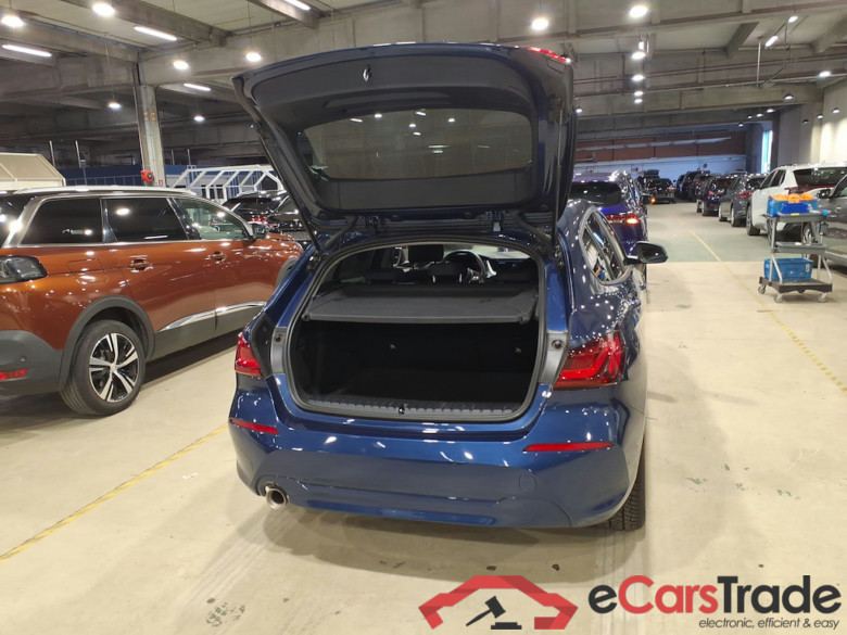 BMW 1 SERIES HATCH 1.5 118IA (100KW) #3