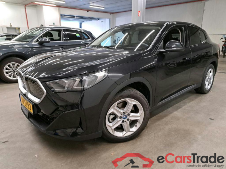 BMW - BMW IX2 xDrive30A 313PK * ELECTRIC * #1