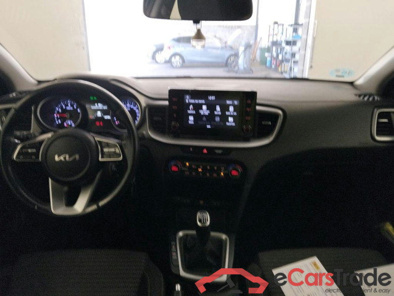 KIA XCeed / 2019 / 5P / todoterreno 1.0 T-GDi Drive 88kW (120CV) #3
