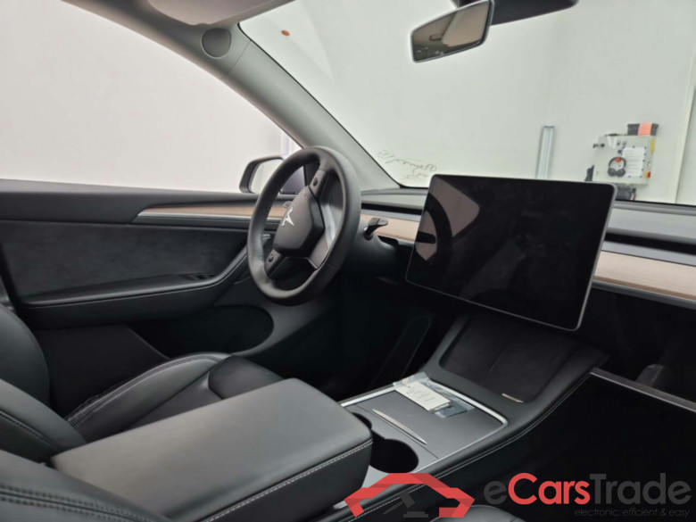 TESLA MODEL Y LONG RANGE DUALMOTOR AWD #3