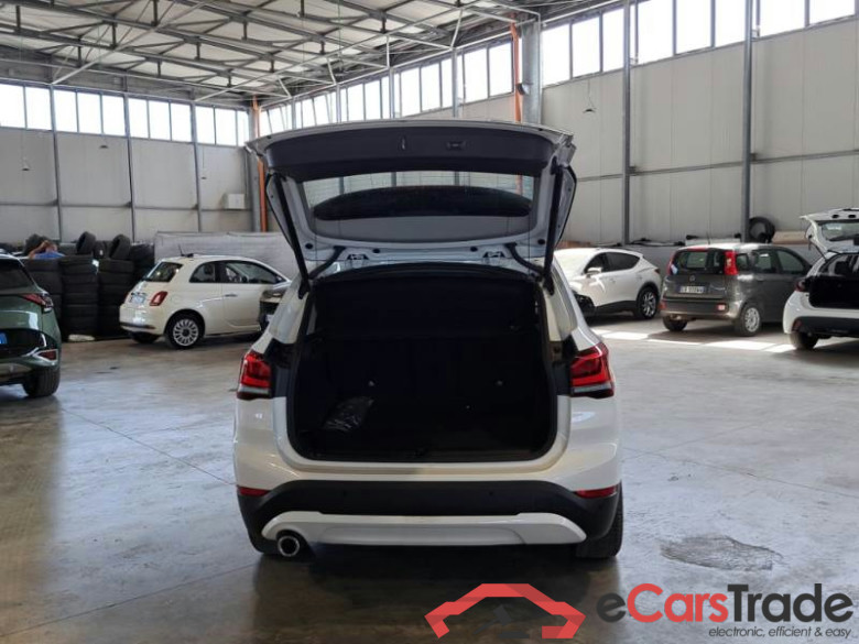 BMW X1 / 2019 / 5P / SUV XDRIVE 25E BUSINESS ADVANTAGE AUTOMATICO #5