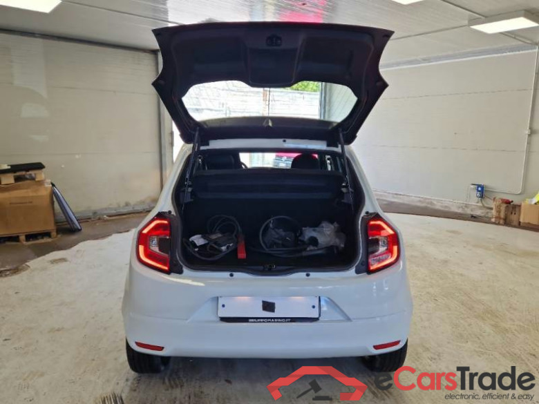 RENAULT TWINGO / 2019 / 5P / BERLINA 22KWH ZEN #5