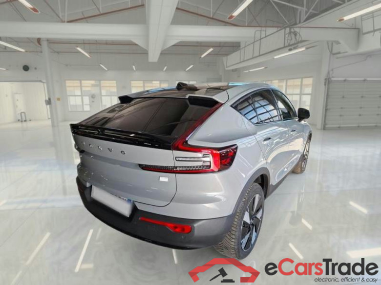 VOLVO C40 / 2021 / 5P / CROSSOVER SINGLE MOTOR EXTENDED RANGE CORE #2