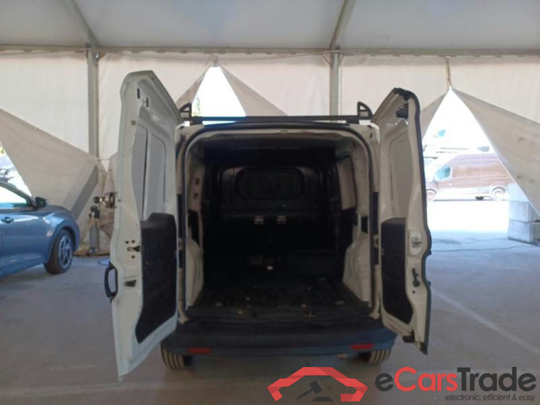 FIAT DOBLÒ CARGO / 2014 / 4P / VETT. FURGONATA CH1 LOUNGE 1.6 MJET 105CV E6D SeS #5