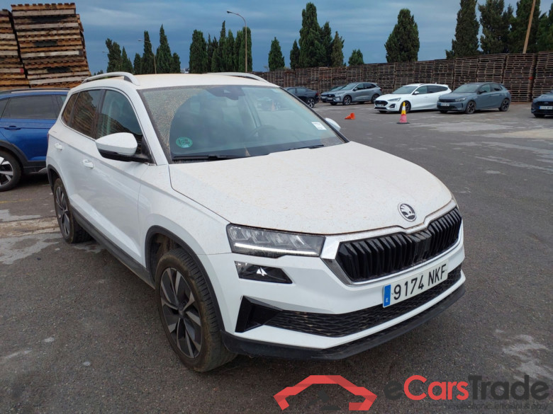 SKODA Karoq 1.5 TSI 110 kW (150CV) DSG 7 vel automatico Plus