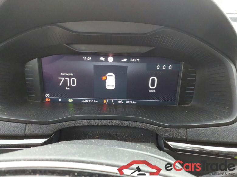 SKODA Karoq 1.5 TSI 110 kW (150CV) DSG 7 vel automatico Plus #4