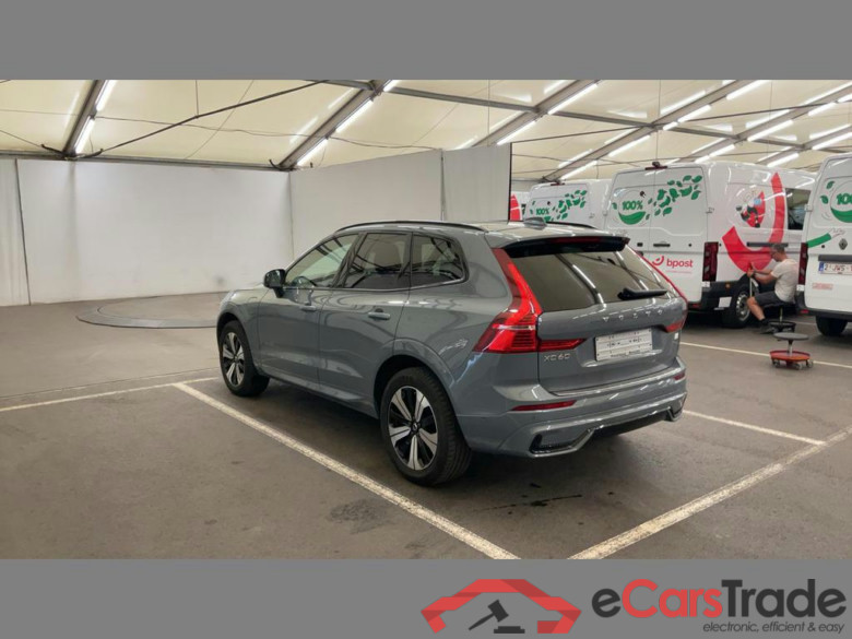 VOLVO XC60 PHEV XC60 2.0 T6 PHEV AWD Plus Dark (257kW) #3