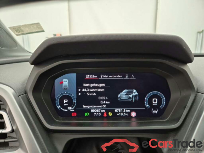 AUDI Q4 e-tron 40 Launch ed. Adv. 77 kWh #6