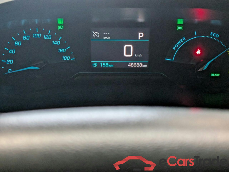 PEUGEOT e-2008 EV Act.Pack 50 kWh #6