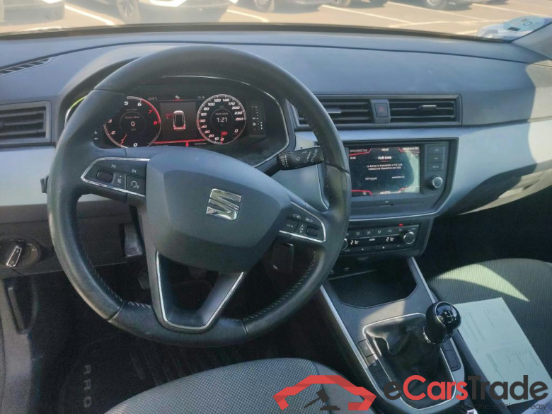 SEAT Arona / 2017 / 5P / todoterreno 1.0 TSI 70kW (95CV) Style Edition Eco (CX) #3