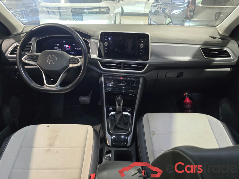 Volkswagen T-Roc 2.0 TDI Style Aut. Pano IQ-Light Virtual ACC Navi 1/2 Leather-Alcantara KeylessGo Сamera Klima PDC ... #6