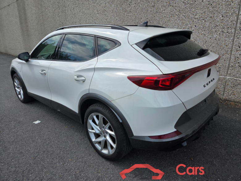Cupra Formentor 1.4-litre TSI plug-in hybrid petrol 204 hp #2