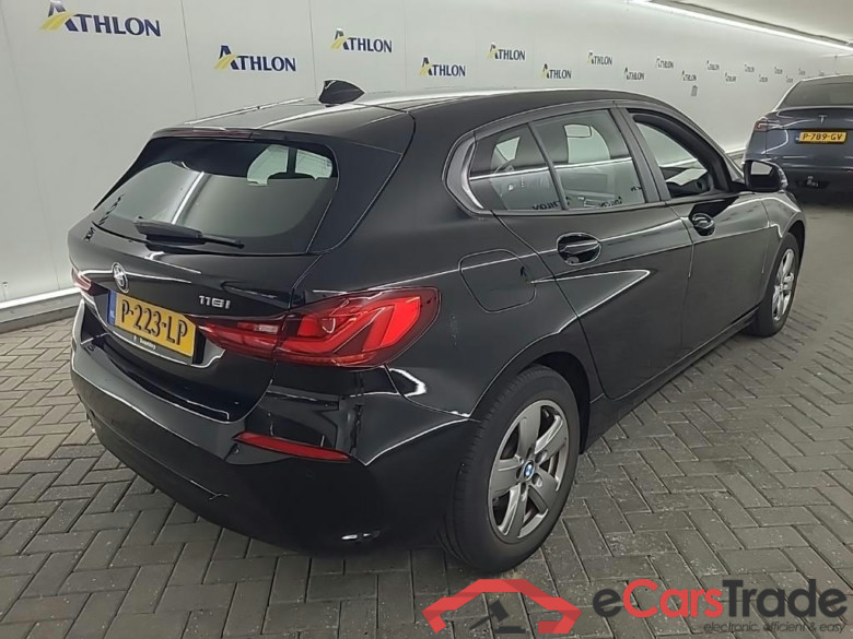 BMW 1-serie 118iA Business Edition 5D 100kW #3