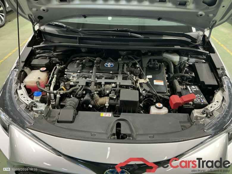 TOYOTA COROLLA TOURING SPORTS 1.8 HYBRID DYNAMIC E-CVT #6