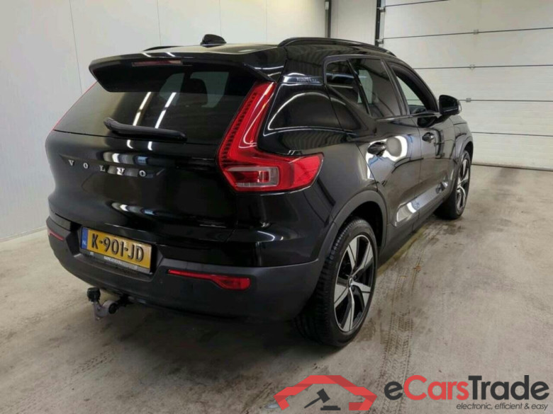 VOLVO XC40 Recharge P8 AWD RDes #2