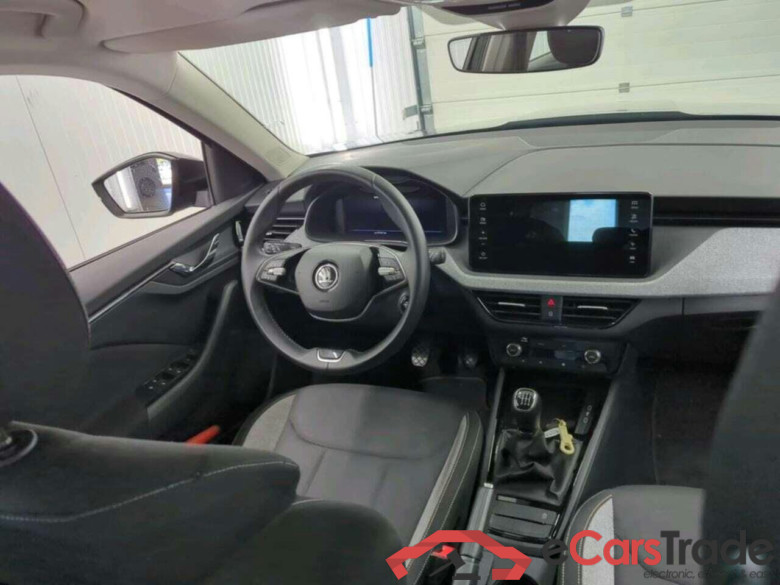 SKODA Kamiq 1.0 TSI Selection #3